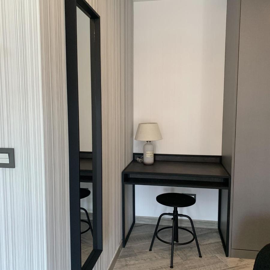 Hotel Riojano أومانيس ديه مدريد المظهر الخارجي الصورة