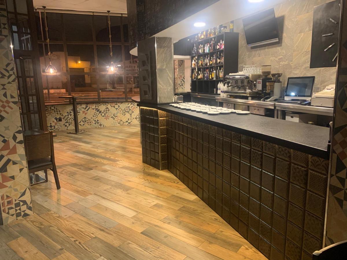 Hotel Riojano أومانيس ديه مدريد المظهر الخارجي الصورة